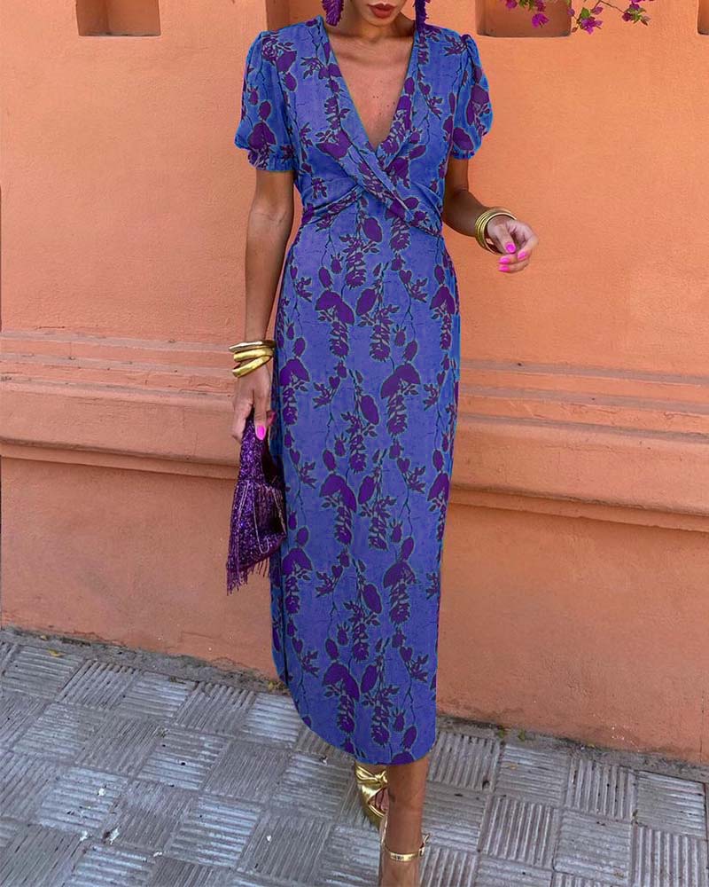 Aria™ - Élégant robe à décolleté en V profond avec motif de feuilles