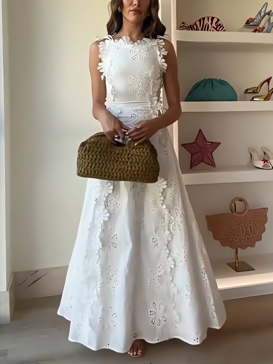Éliora – Robe Maxi en Dentelle Florale avec Bretelles Ajustables