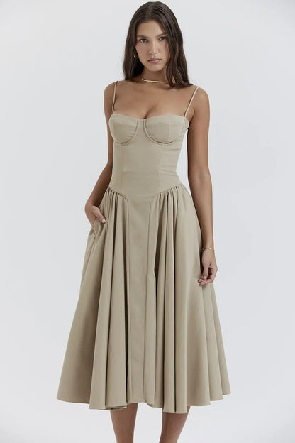 Elara | Robe à bretelles avec corset