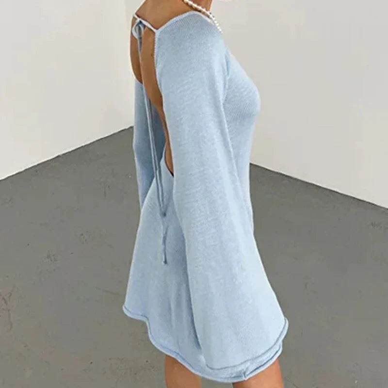 Robe Mini à Manches Longues pour Femmes avec Décolleté Large et Manches Évasées