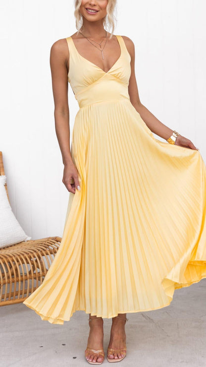 Jane | Robe Maxi Élégante avec Plis et Décolleté en V.