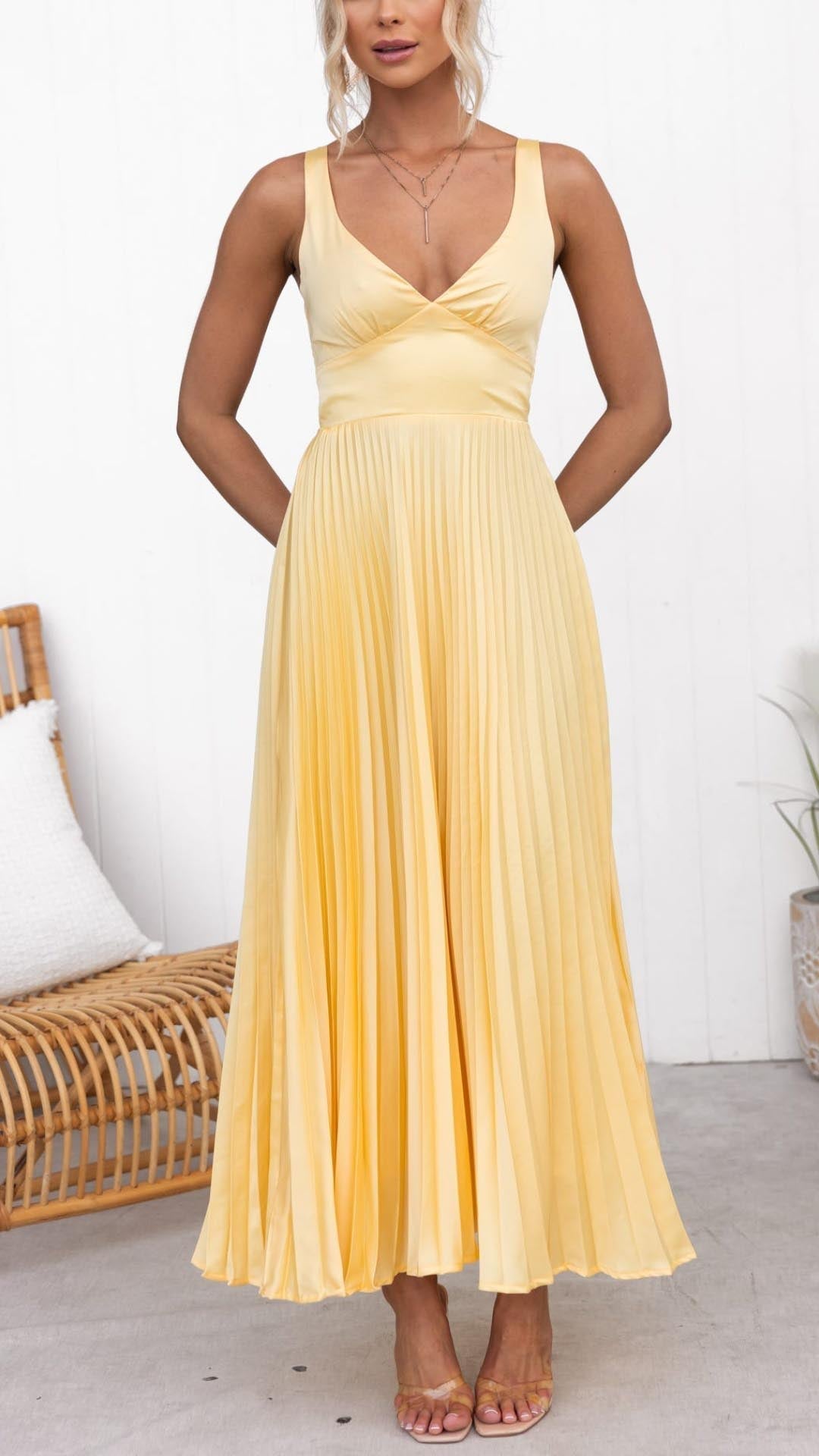 Jane | Robe Maxi Plissée avec Décolleté en V