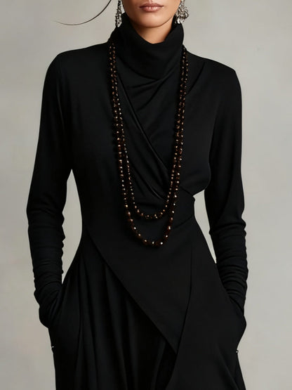 RENATA – ROBE MAXI ASYMÉTRIQUE ÉLÉGANTE À COL MONTANT