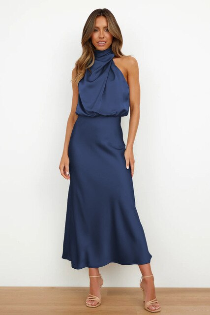 Robe de soirée fluide et épurée - Élégance intemporelle pour les grandes occasions