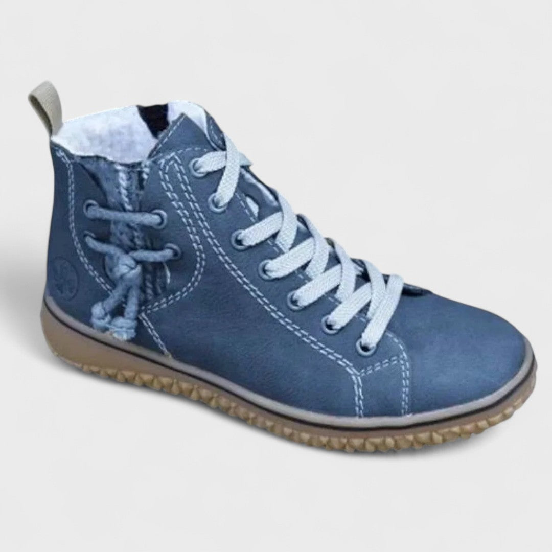 Clorinda - Sneakers in Morbida Camoscio