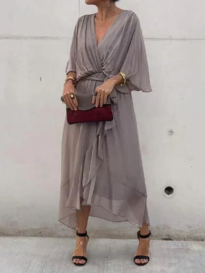 Monica | Robe en mousseline de soie avec décolleté en V