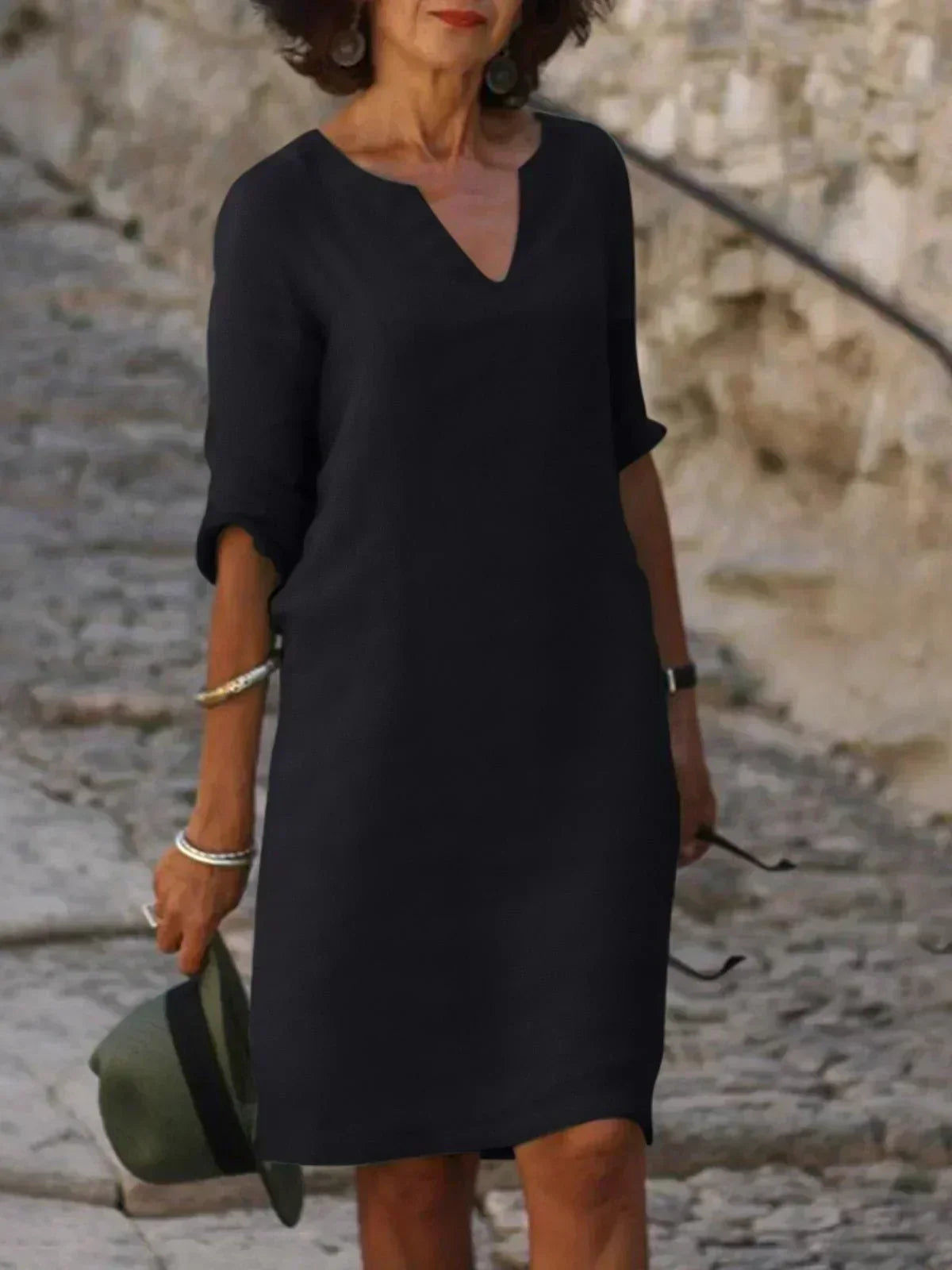 Josette | Robe élégante avec décolleté en V